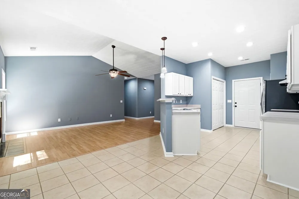 5823 N Cove RD Gainesville, GA 30504