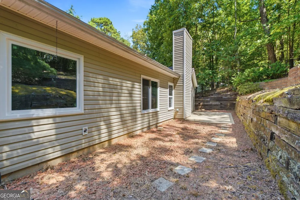 5823 N Cove RD Gainesville, GA 30504