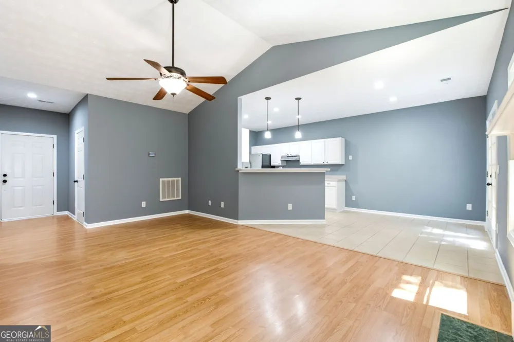 5823 N Cove RD Gainesville, GA 30504