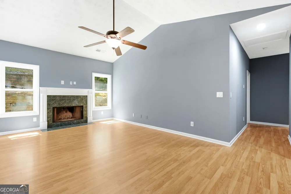 5823 N Cove RD Gainesville, GA 30504