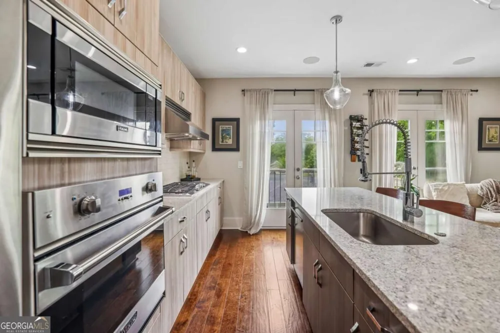 307 Canton WAY Roswell, GA 30075