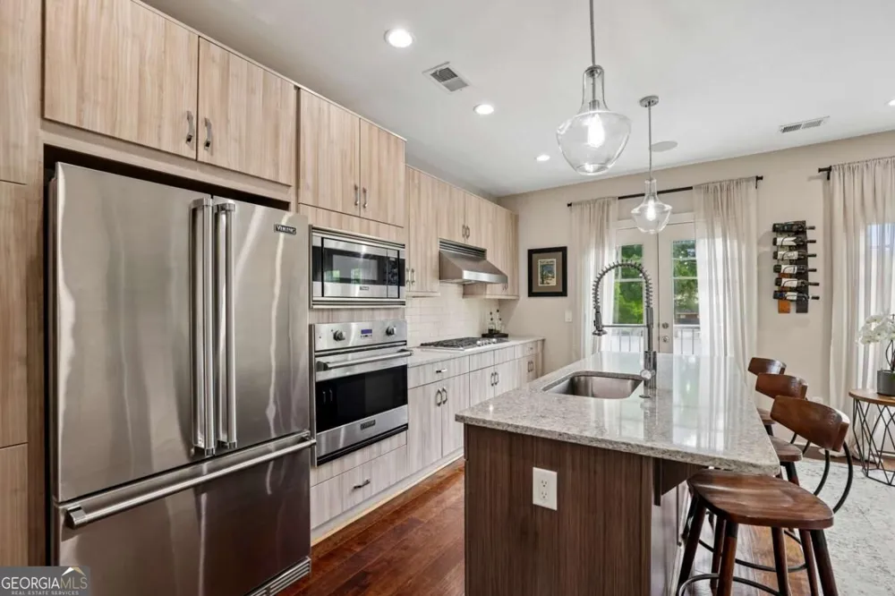 307 Canton WAY Roswell, GA 30075