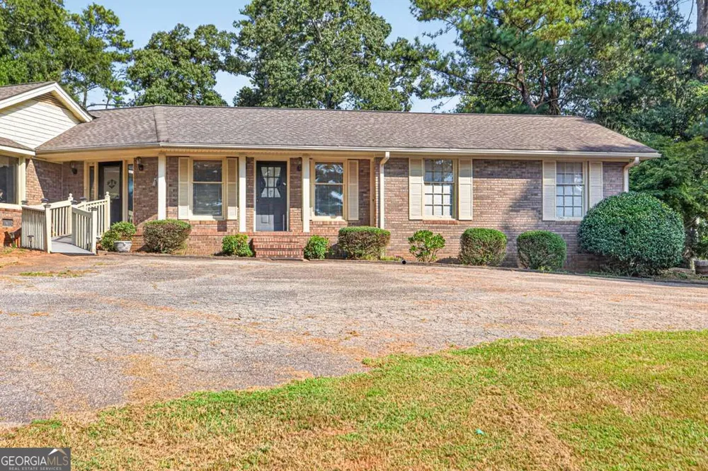 160 Apalachee Churc RD Auburn, GA 30011