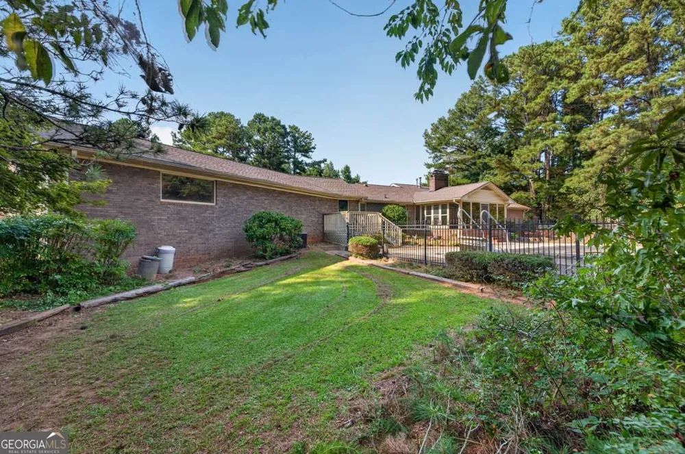 160 Apalachee Churc RD Auburn, GA 30011