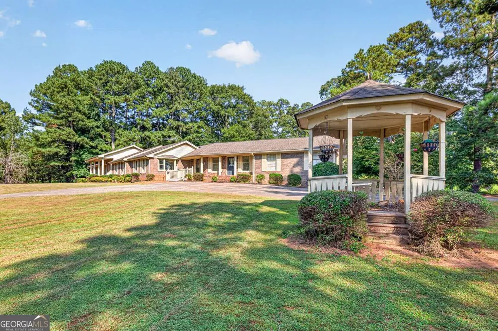 160 Apalachee Churc RD Auburn, GA 30011