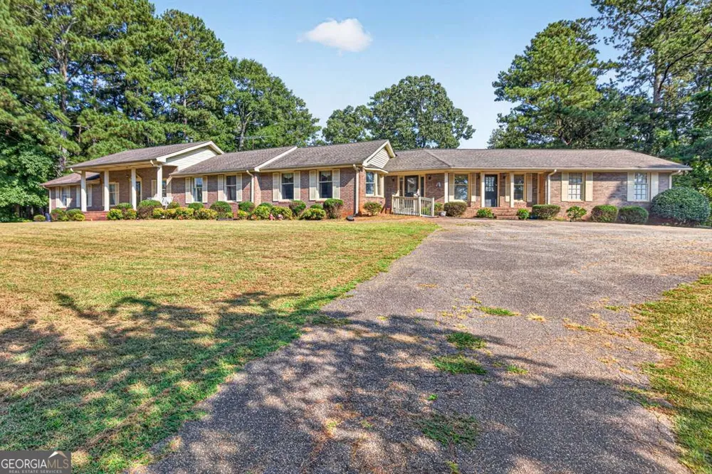 160 Apalachee Churc RD Auburn, GA 30011
