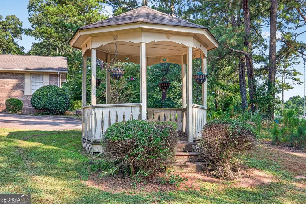 160 Apalachee Churc RD Auburn, GA 30011