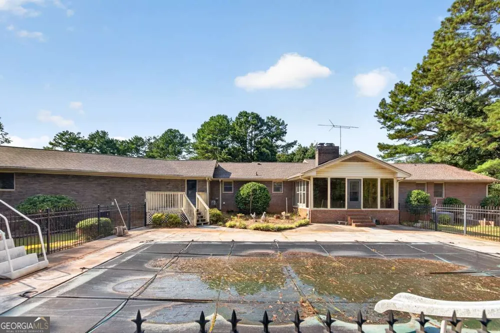 160 Apalachee Churc RD Auburn, GA 30011
