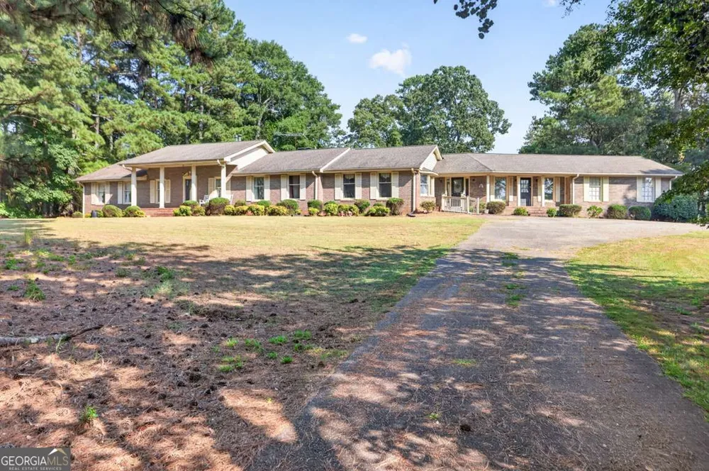 160 Apalachee Churc RD Auburn, GA 30011