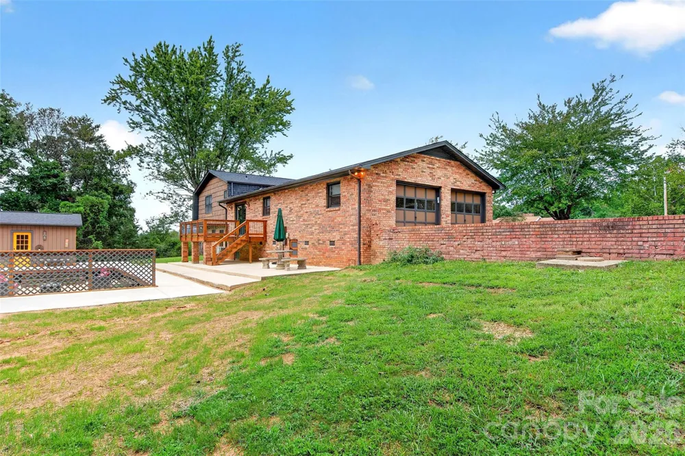 4087 Austin Road Hudson, NC 28638