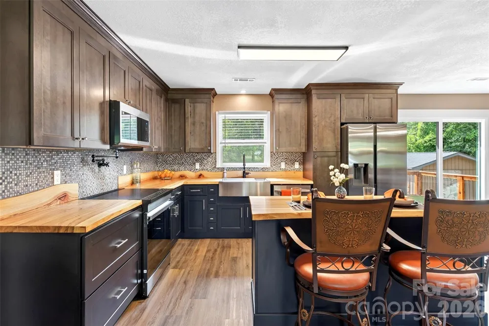 4087 Austin Road Hudson, NC 28638