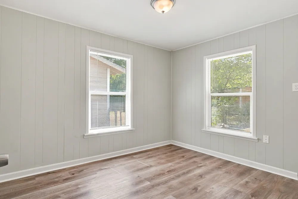 904 Bales Street Cleburne, TX 76033