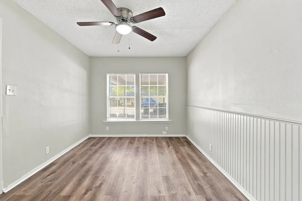 904 Bales Street Cleburne, TX 76033