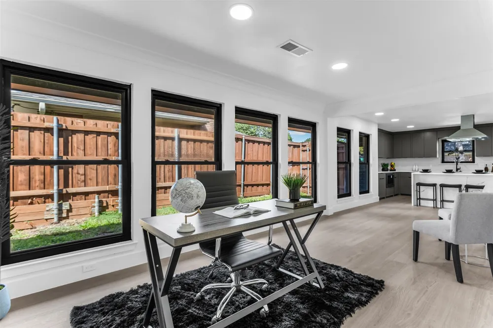 16801 Thomas Chapel Drive Dallas, TX 75248
