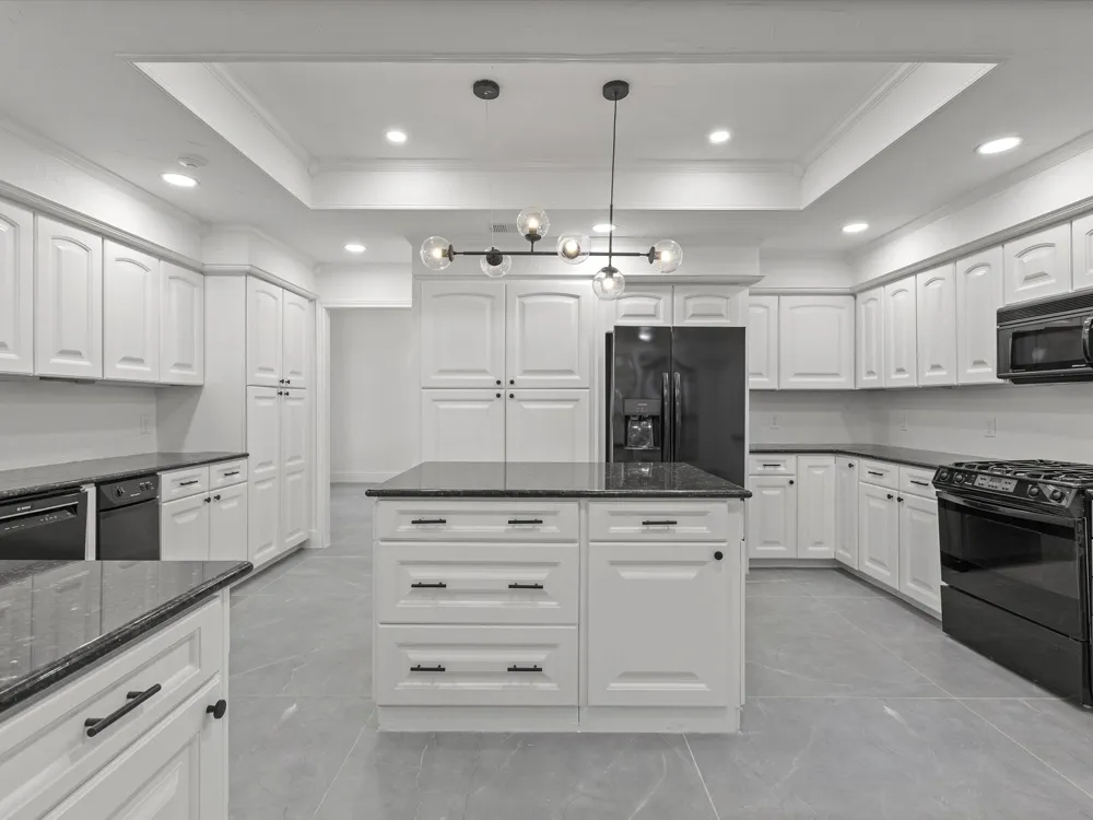 5602 Twin Brooks Drive Dallas, TX 75252