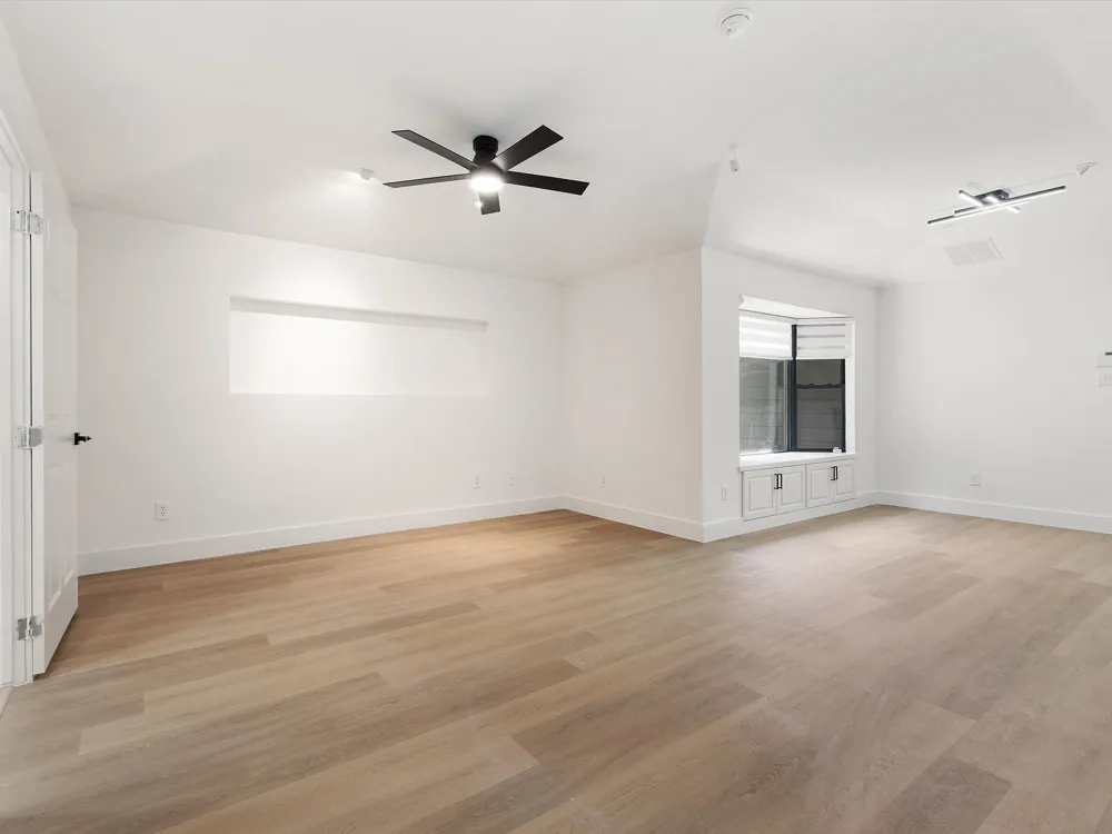 5602 Twin Brooks Drive Dallas, TX 75252