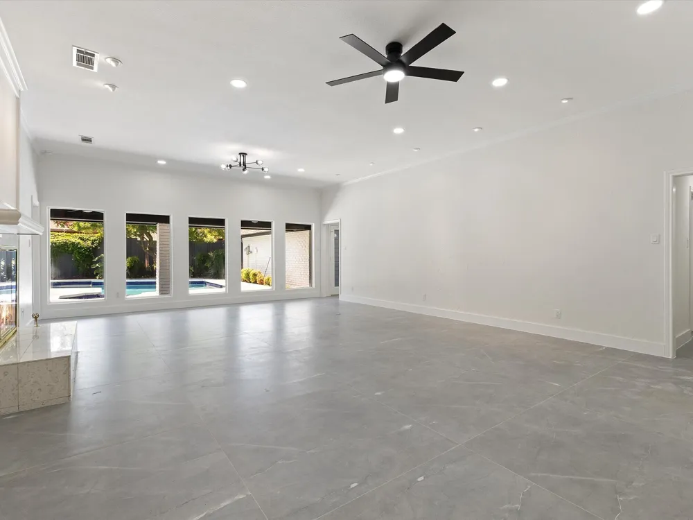 5602 Twin Brooks Drive Dallas, TX 75252