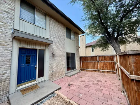 2642 Custer Parkway #A