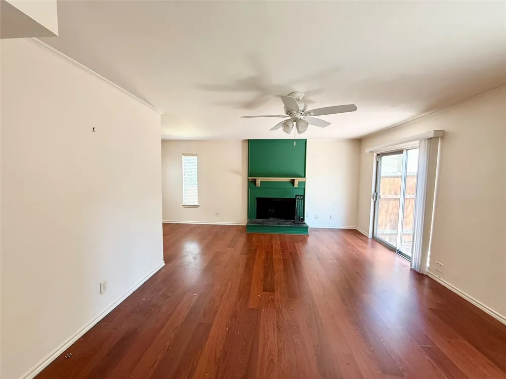 2642 Custer Parkway #A Richardson, TX 75080