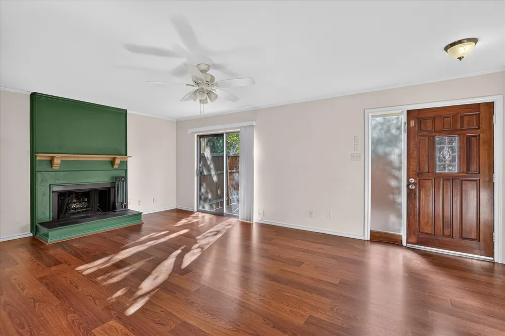2642 Custer Parkway #A Richardson, TX 75080