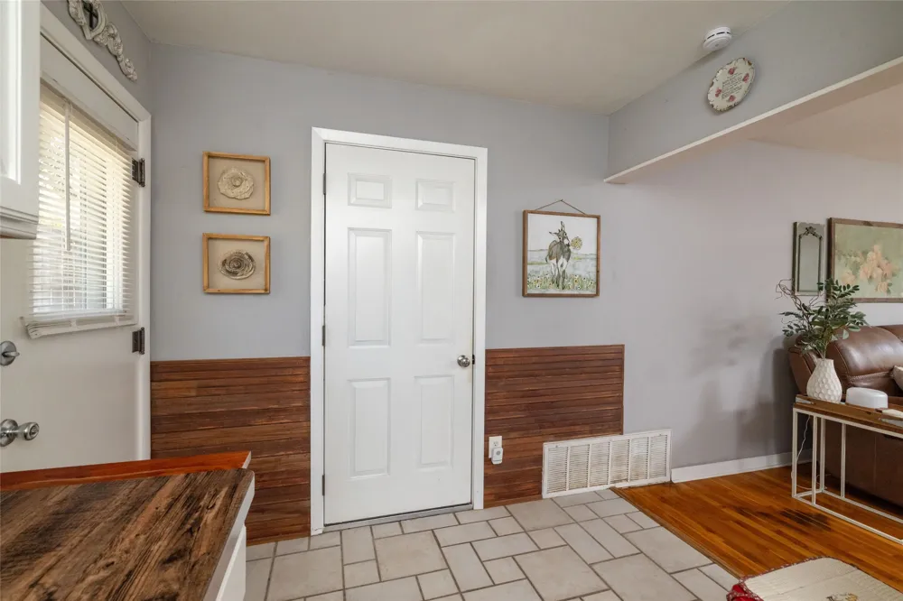 1209 Grace Street Weatherford, TX 76086
