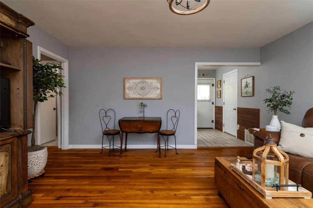 1209 Grace Street Weatherford, TX 76086