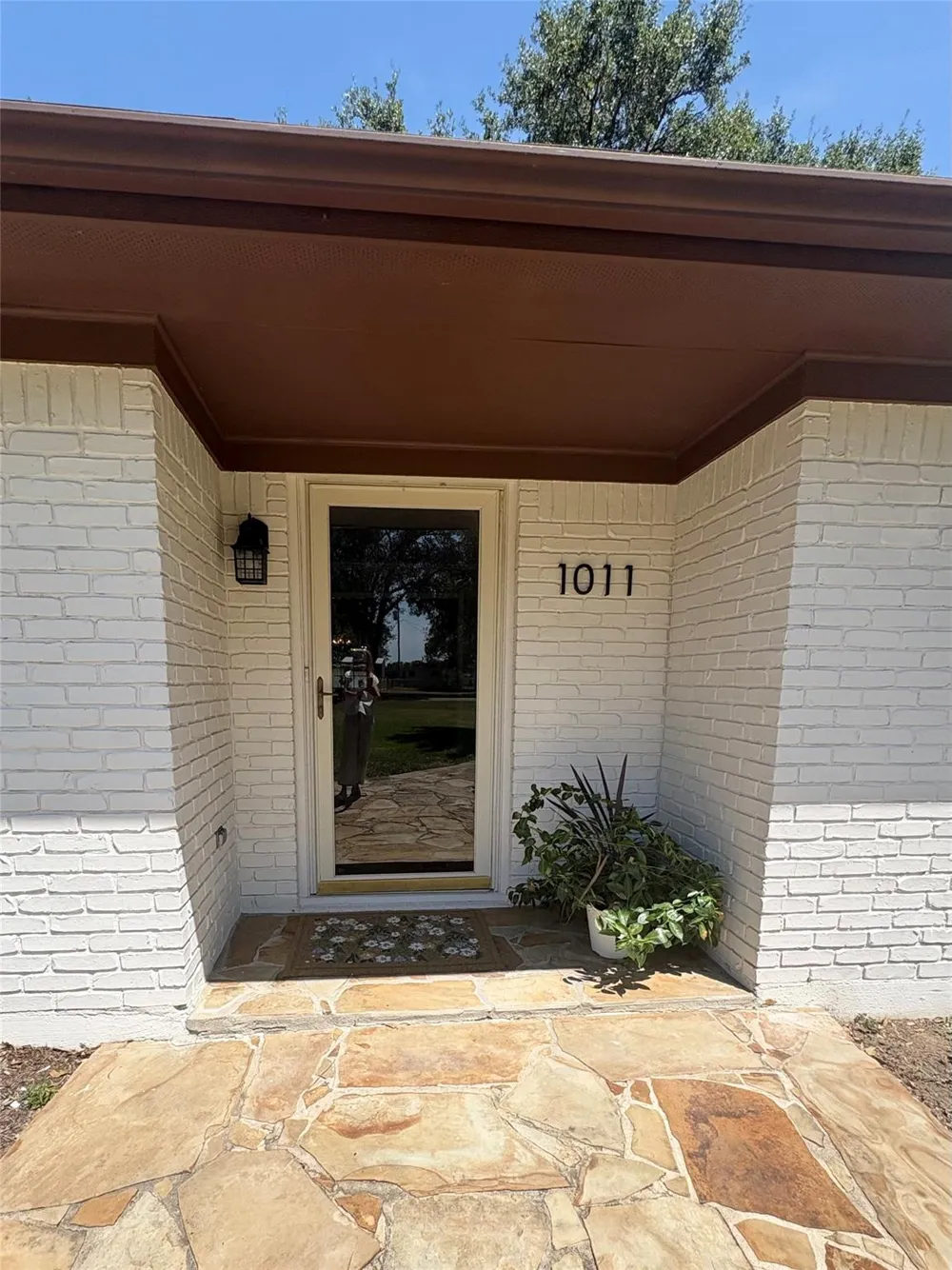 1011 Lee Road Columbus, TX 78934