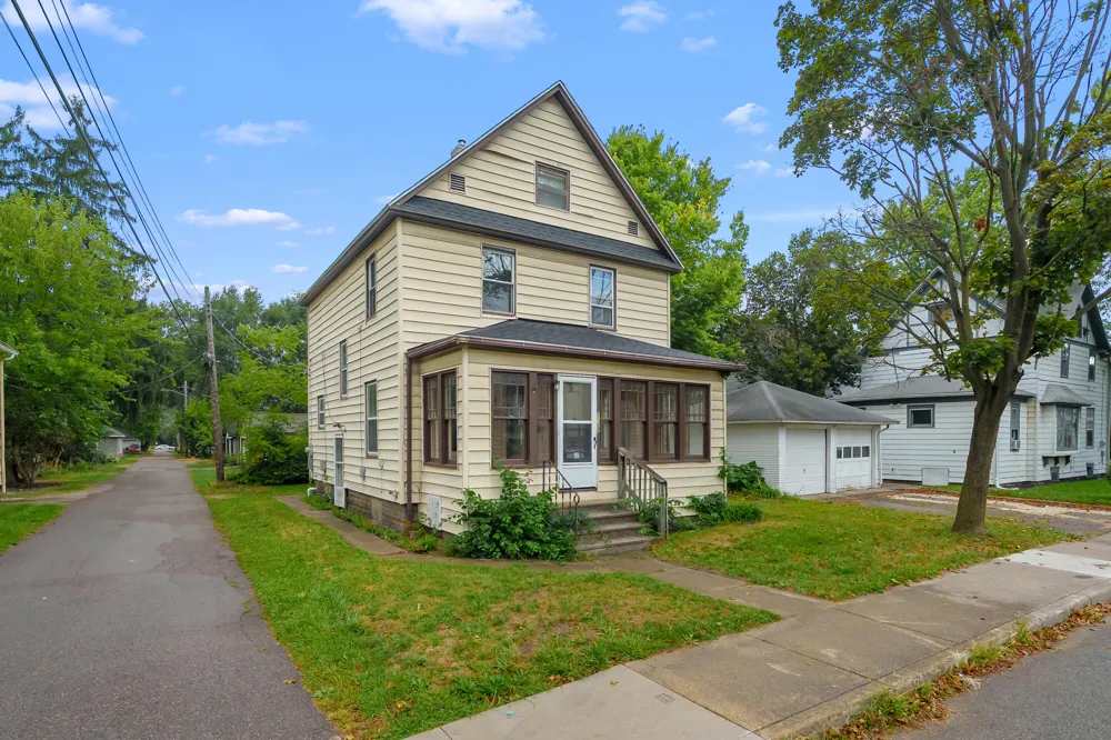 1512 Race Street Kalamazoo, MI 49001