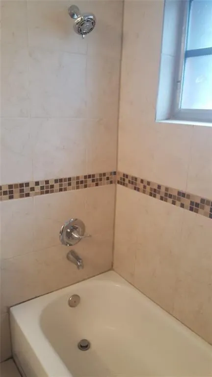 180 NE 12th Avenue #17a Hallandale Beach, FL 33009