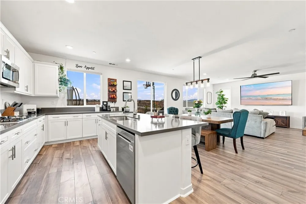 30108 Arroyo Springs Murrieta, CA 92563