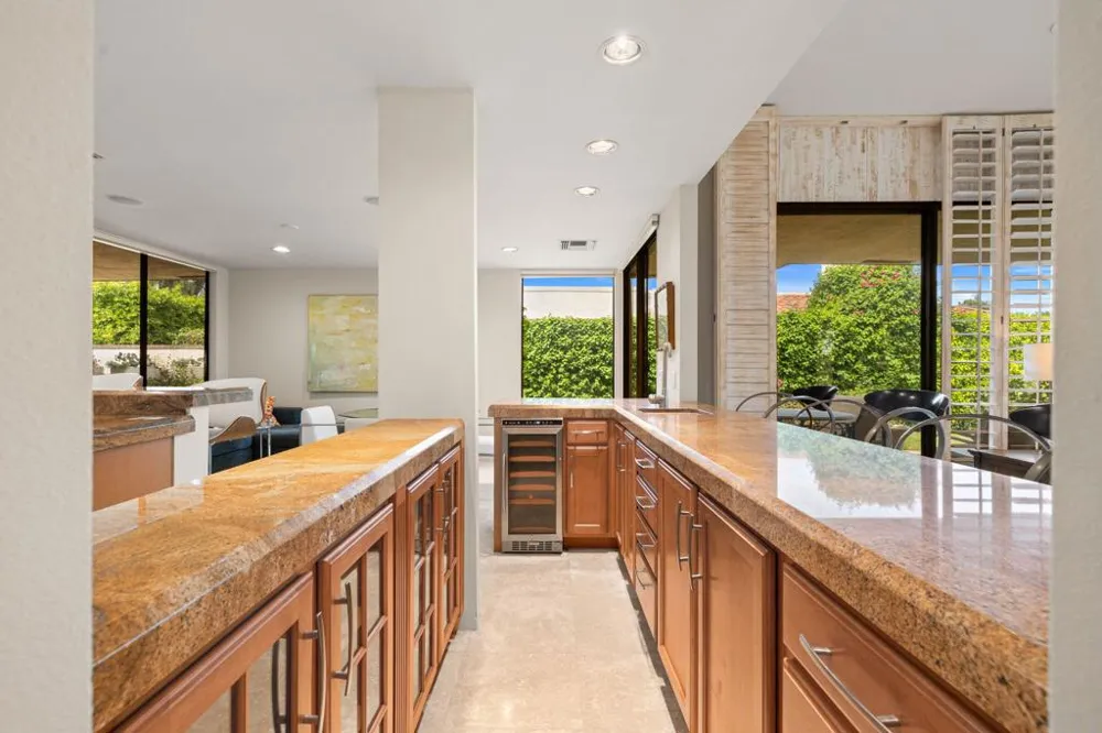 24 Columbia Drive Rancho Mirage, CA 92270