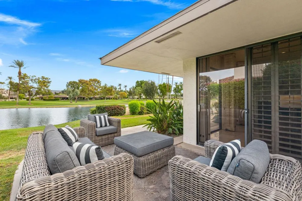 24 Columbia Drive Rancho Mirage, CA 92270