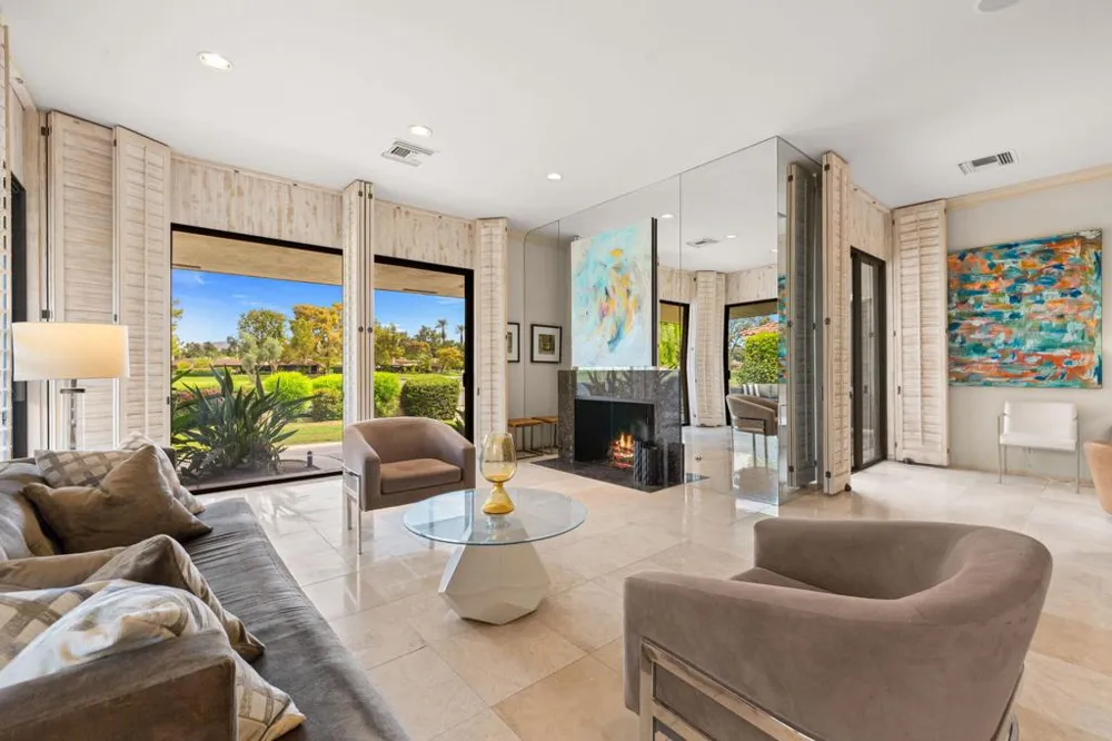 24 Columbia Drive Rancho Mirage, CA 92270