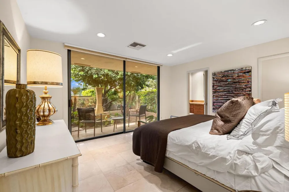 24 Columbia Drive Rancho Mirage, CA 92270