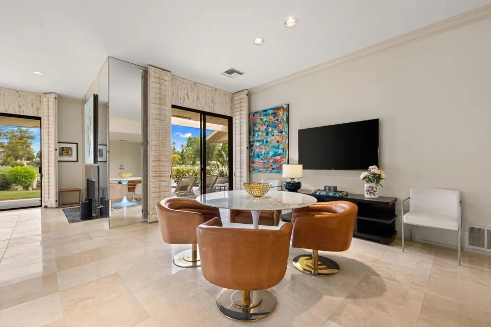 24 Columbia Drive Rancho Mirage, CA 92270