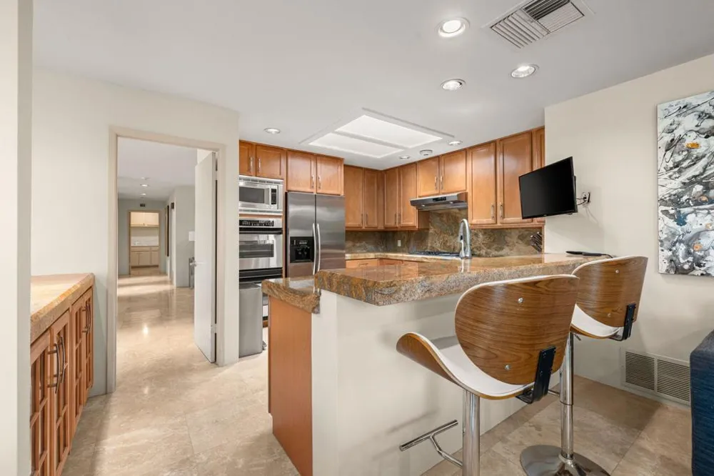 24 Columbia Drive Rancho Mirage, CA 92270