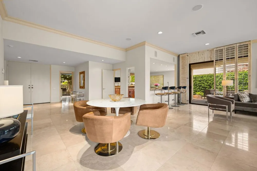 24 Columbia Drive Rancho Mirage, CA 92270