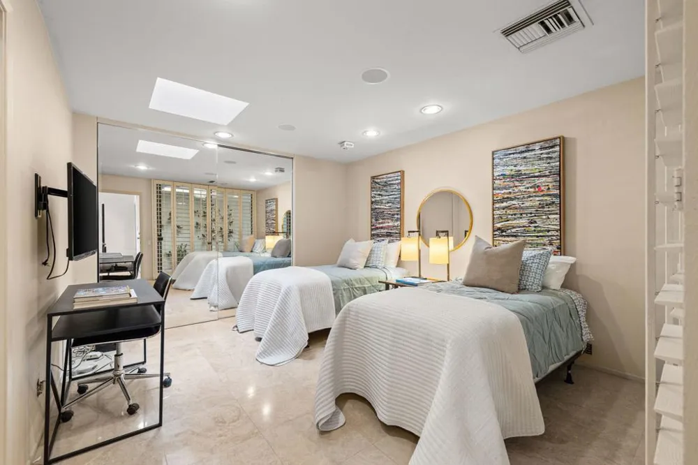 24 Columbia Drive Rancho Mirage, CA 92270