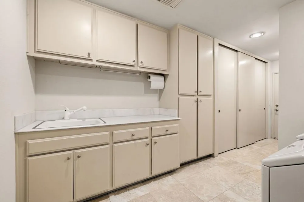 24 Columbia Drive Rancho Mirage, CA 92270