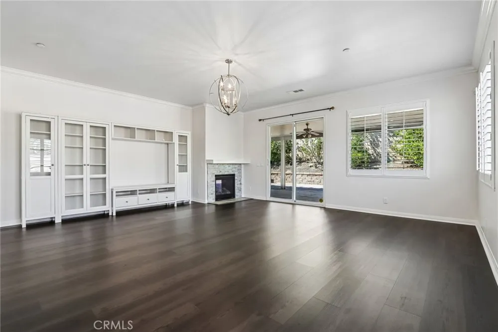 16162 St Antony Fontana, CA 92336