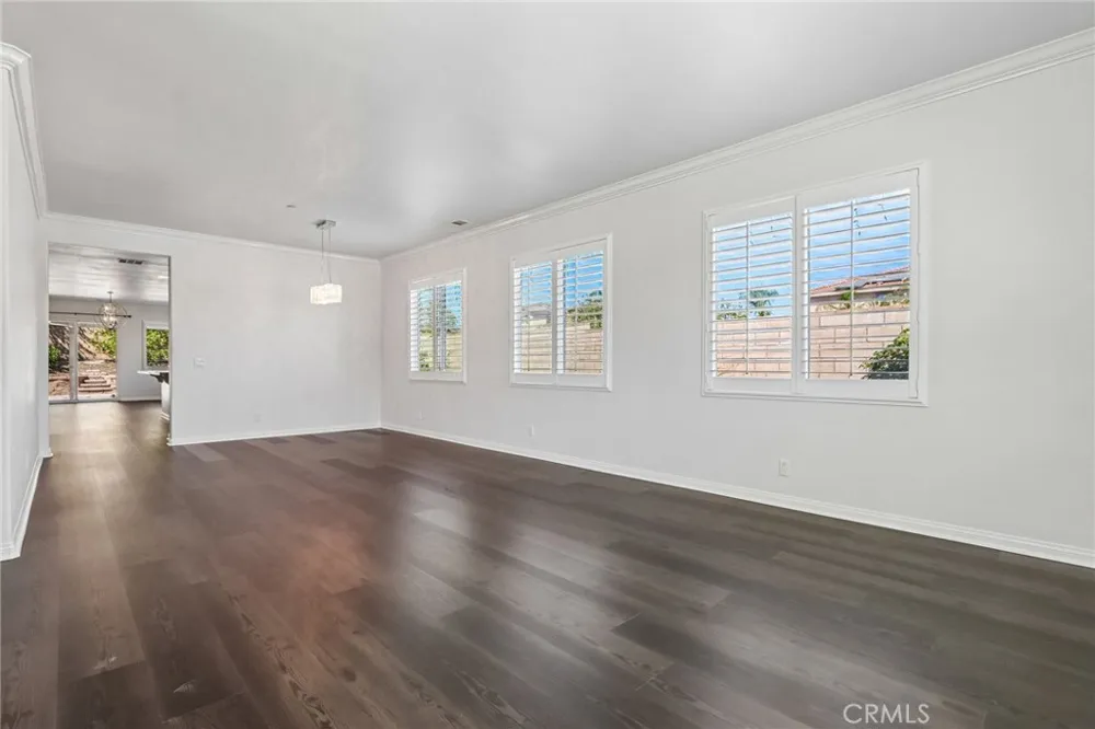 16162 St Antony Fontana, CA 92336