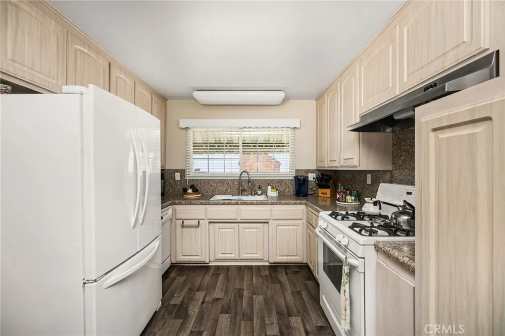 819 S Hastings Fullerton, CA 92833