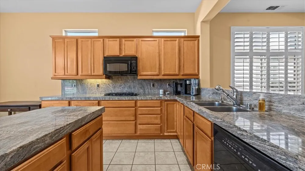 78754 Falsetto Palm Desert, CA 92211