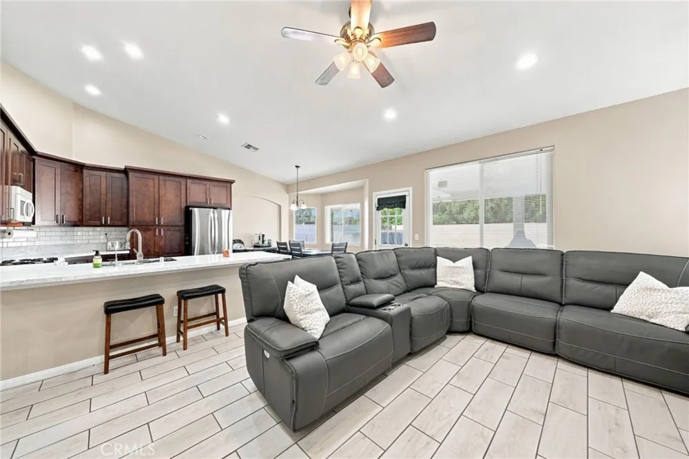 27464 Partridge Court Menifee, CA 92585