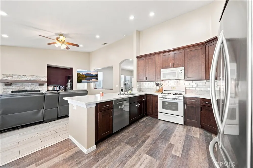 27464 Partridge Court Menifee, CA 92585