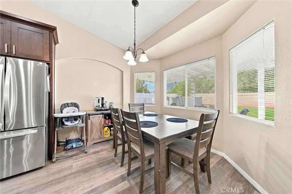27464 Partridge Court Menifee, CA 92585