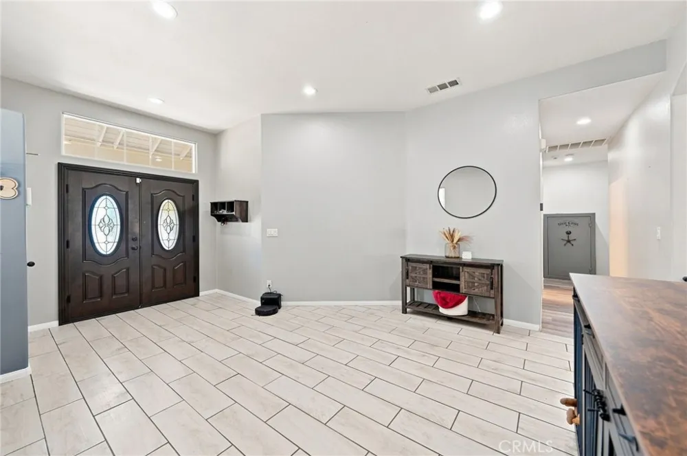 27464 Partridge Court Menifee, CA 92585