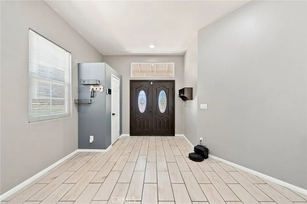 27464 Partridge Court Menifee, CA 92585