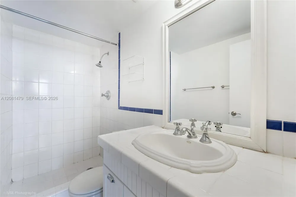 7441 Wayne Ave #14G Miami Beach, FL 33141