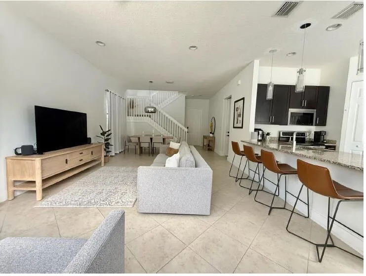 9218 SW 39TH STREET Miramar, FL 33025